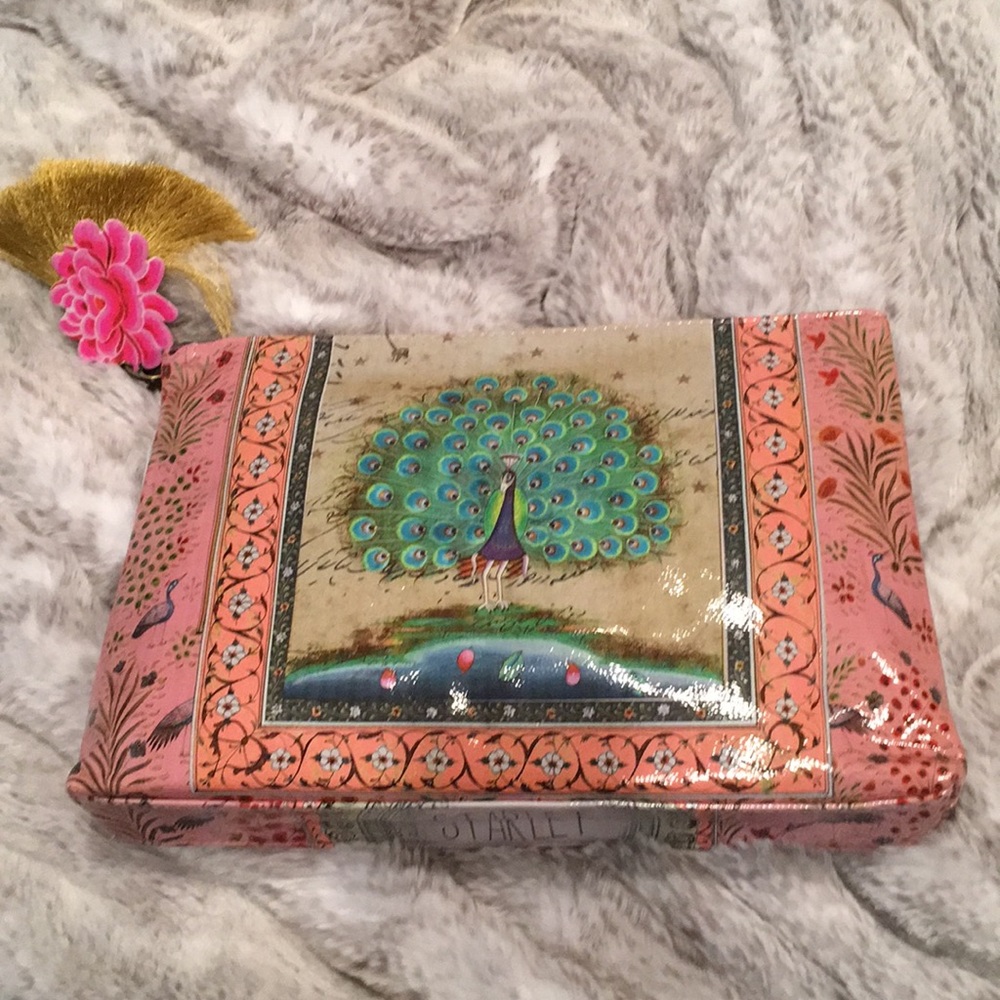 Starlet laminated large pouch - brand new!